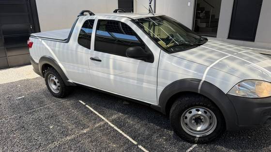 FIAT STRADA 1.4 MPI HARD WORKING CE 8V FLEX 2P MANUAL